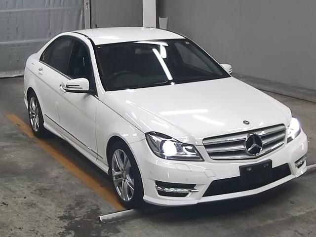 28 Mercedes benz C class 204049 2012 г. (ZIP Tokyo)